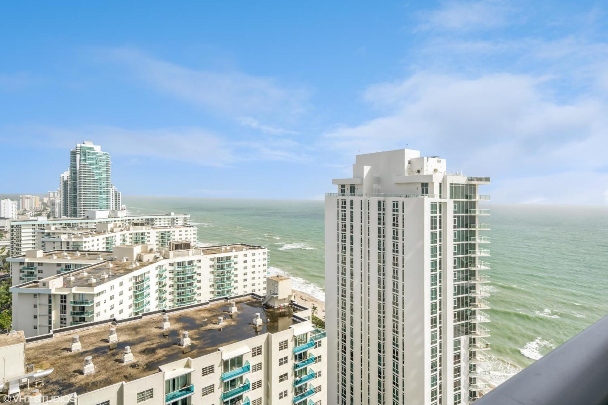 Lyfe Residence Building - Private Apts Over The Beach Χόλιγουντ Εξωτερικό φωτογραφία
