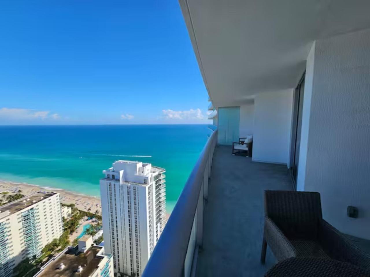 Lyfe Residence Building - Private Apts Over The Beach Χόλιγουντ Εξωτερικό φωτογραφία